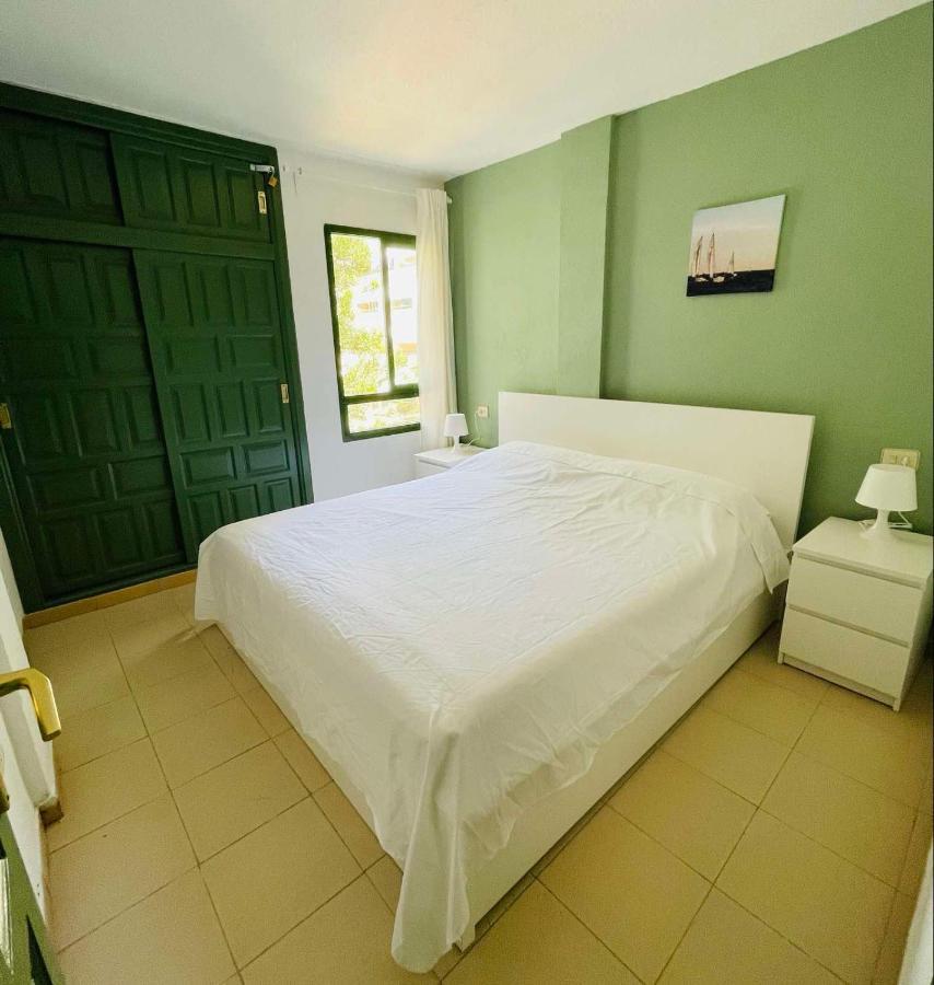 Alondras Park Mialsoma Apartment Arona  Kültér fotó